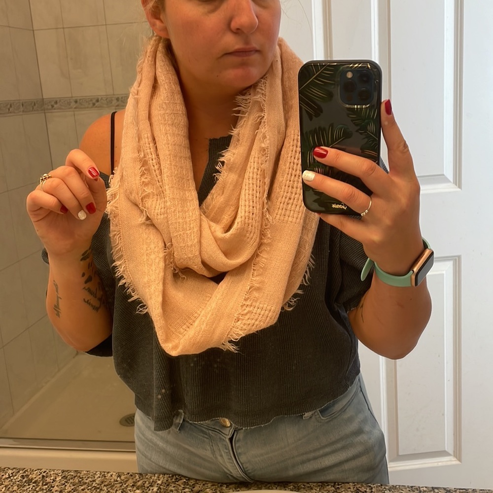 PINK INFINITY SCARF - Picture 2 of 5